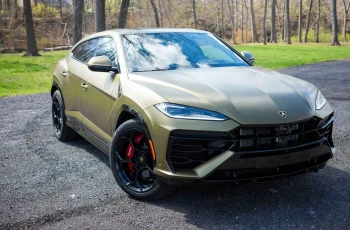 Lamborghini Extends to a Decade: The Bold 10-Year Unlimited Mileage Warranty That Redefines Supercar Ownership